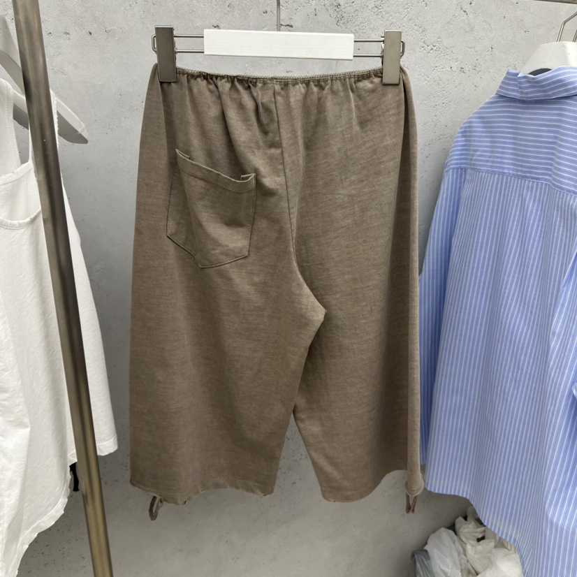 SIXTEEN韓國東大門直郵女裝新品熱賣26夏季職業推薦時尚短褲SIXTEEN短褲