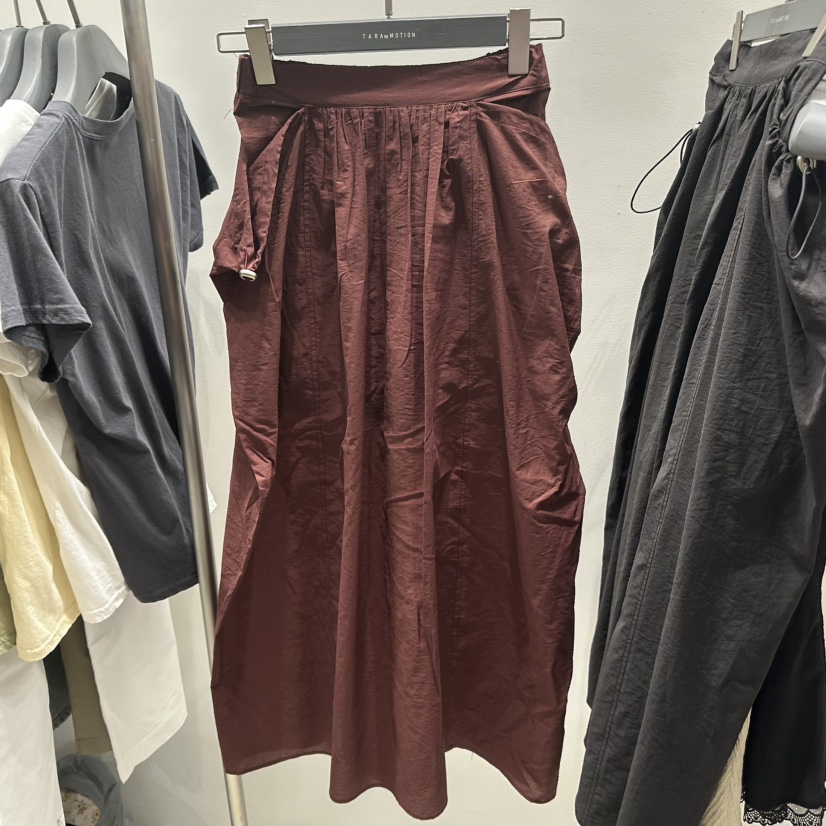 TARABY MOTION韓國直郵女裝新品26春夏熱賣26夏季職業長裙TARABY MOTION長裙圖色1