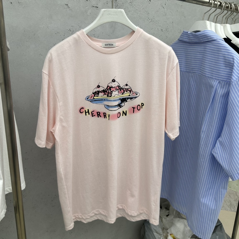 SIXTEEN韓國東大門直郵女士新品休閑推薦時尚26夏季26春夏T恤SIXTEENT恤圖色2
