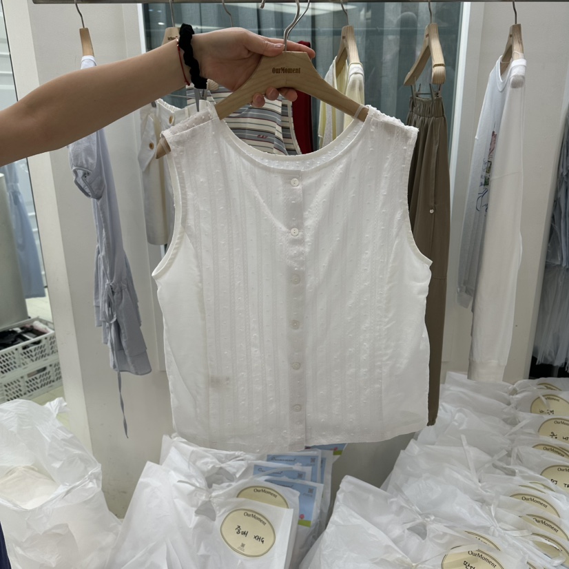 OURMOMENT韓國代購女裝新品26夏季26春夏人氣職業吊帶背心OURMOMENT吊帶/背心圖色1