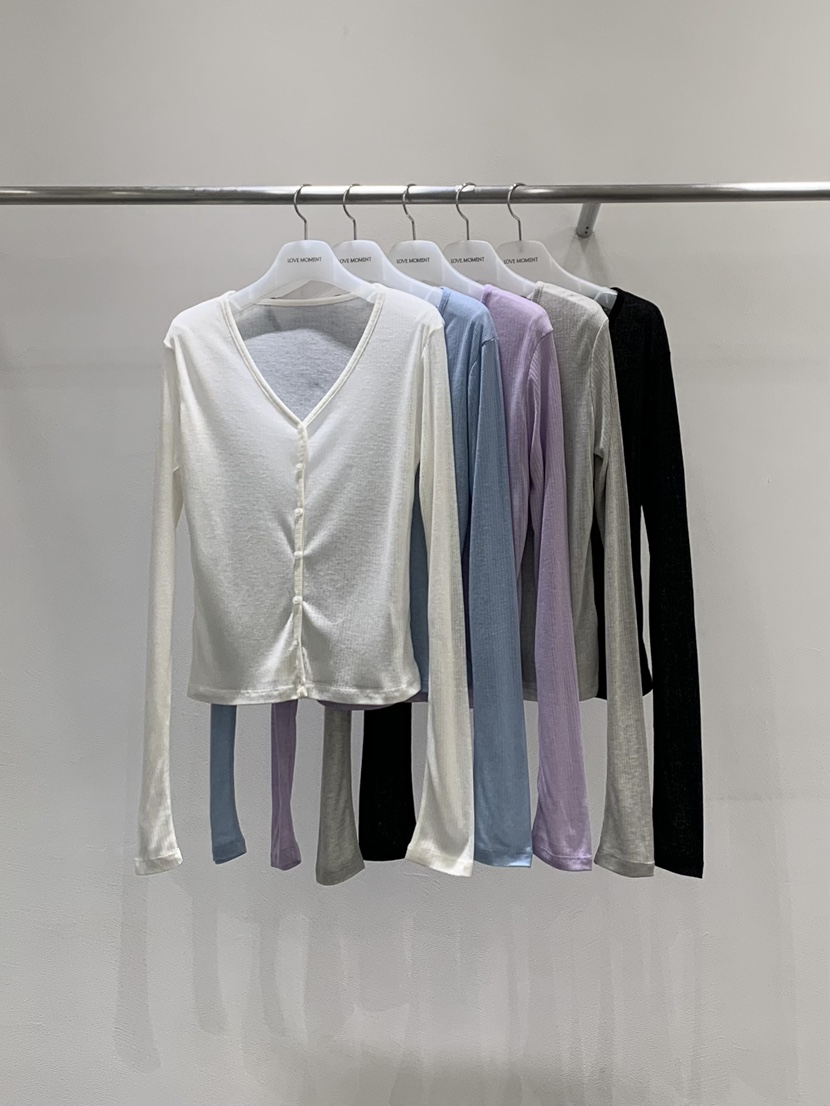 LOVE MOMENT韓國東大門直郵女士新品熱賣推薦長袖T恤開衫LOVE MOMENT長袖T恤