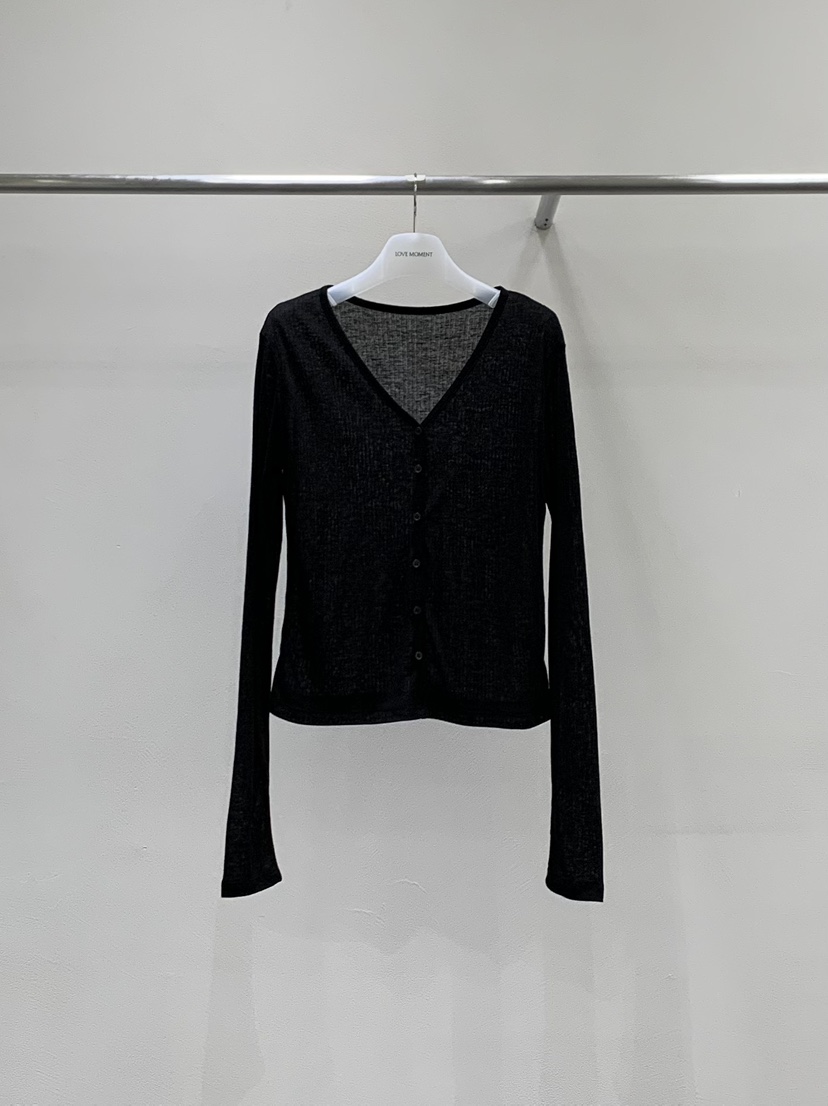 LOVE MOMENT韓國東大門直郵女士新品熱賣推薦長袖T恤開衫LOVE MOMENT長袖T恤圖色5