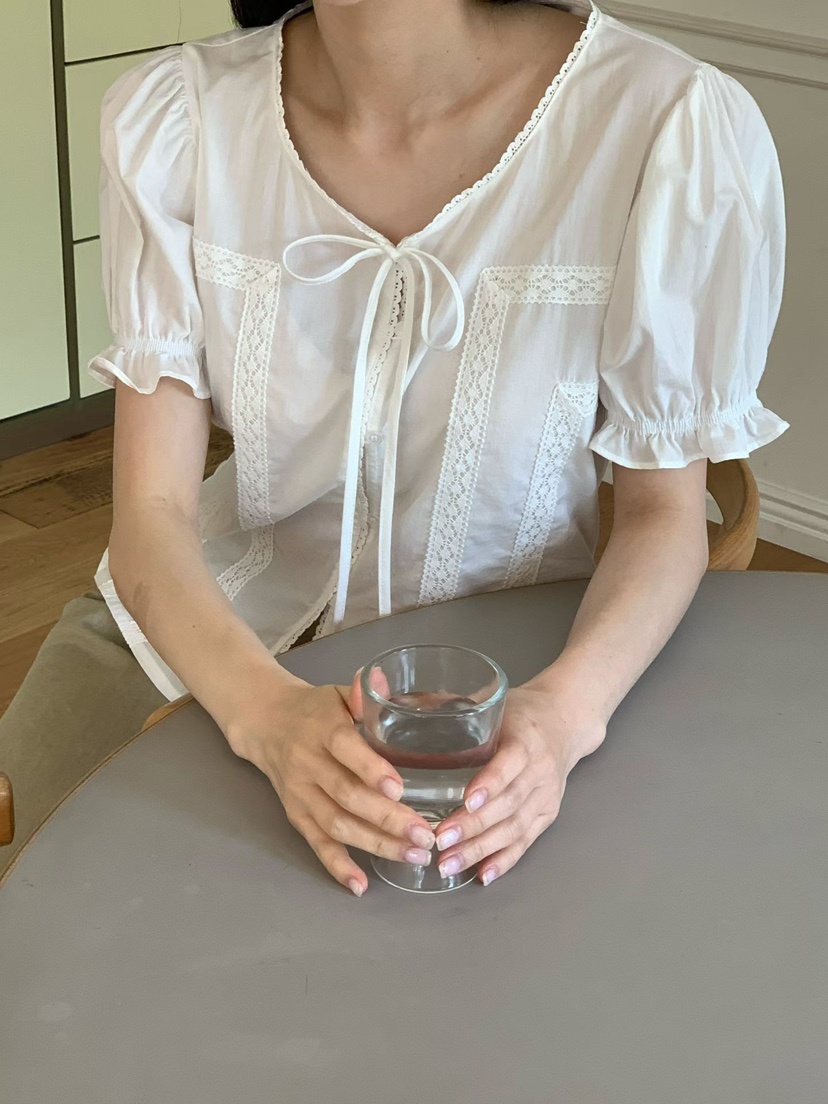 BINUS韓國直郵實拍女士新款職業時尚26夏季襯衫蕾絲衫蕾絲緞帶BINUS襯衫/蕾絲衫