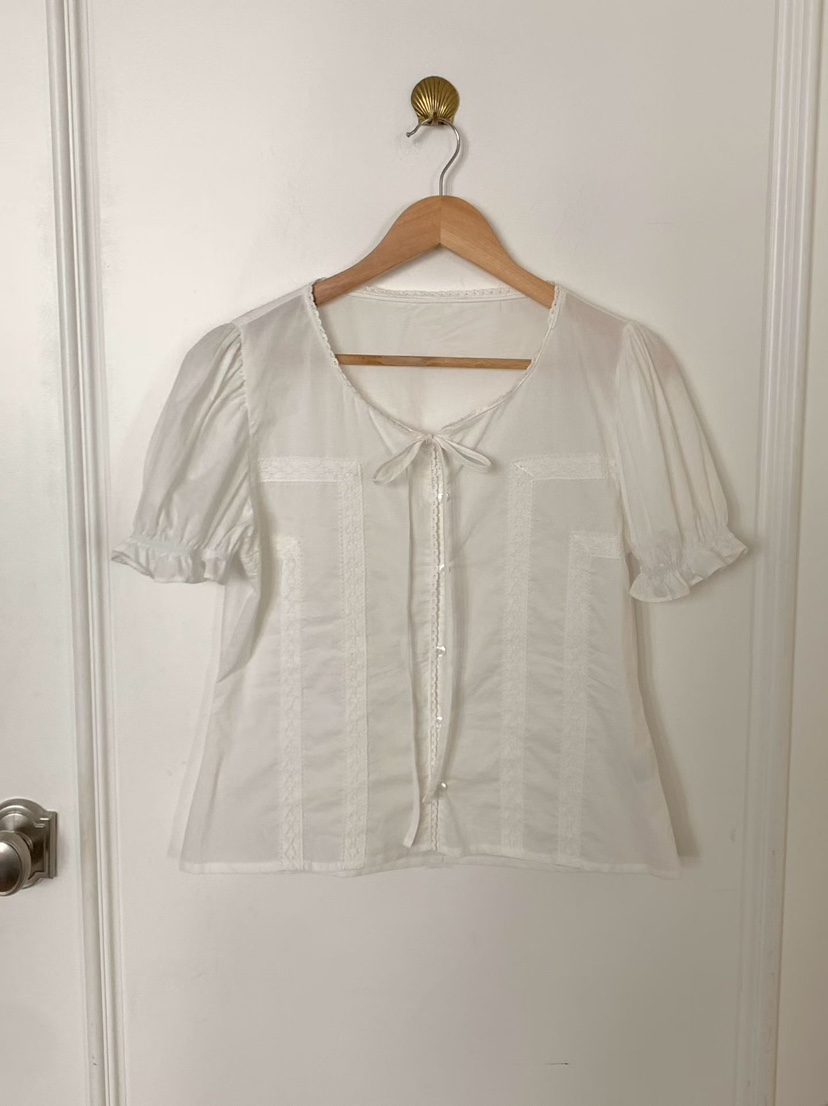 BINUS韓國直郵實拍女士新款職業時尚26夏季襯衫蕾絲衫蕾絲緞帶BINUS襯衫/蕾絲衫