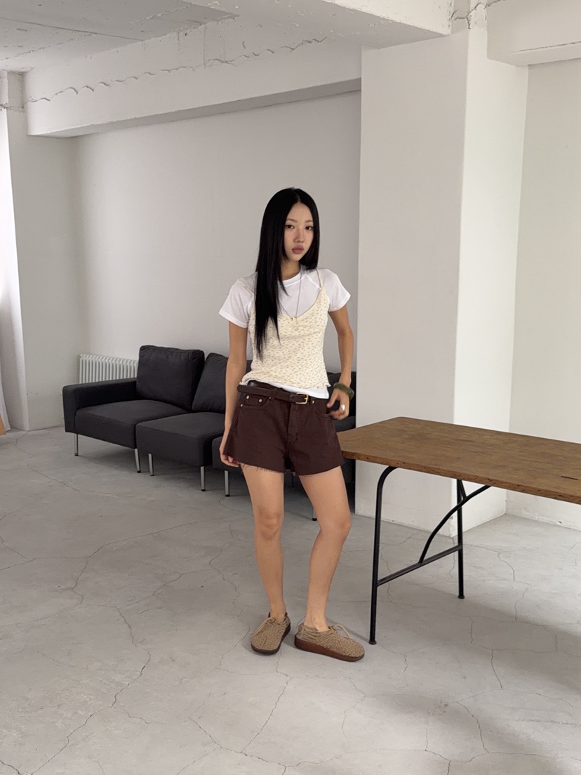 SUNDER MARKET東大門實拍韓國女裝新款人氣26春夏吊帶背心SUNDER MARKET吊帶/背心