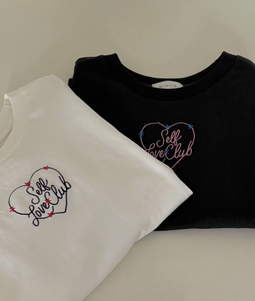 BINUS韓國東大門代購女裝新品26春夏人氣推薦時尚T恤刺繡BINUST恤