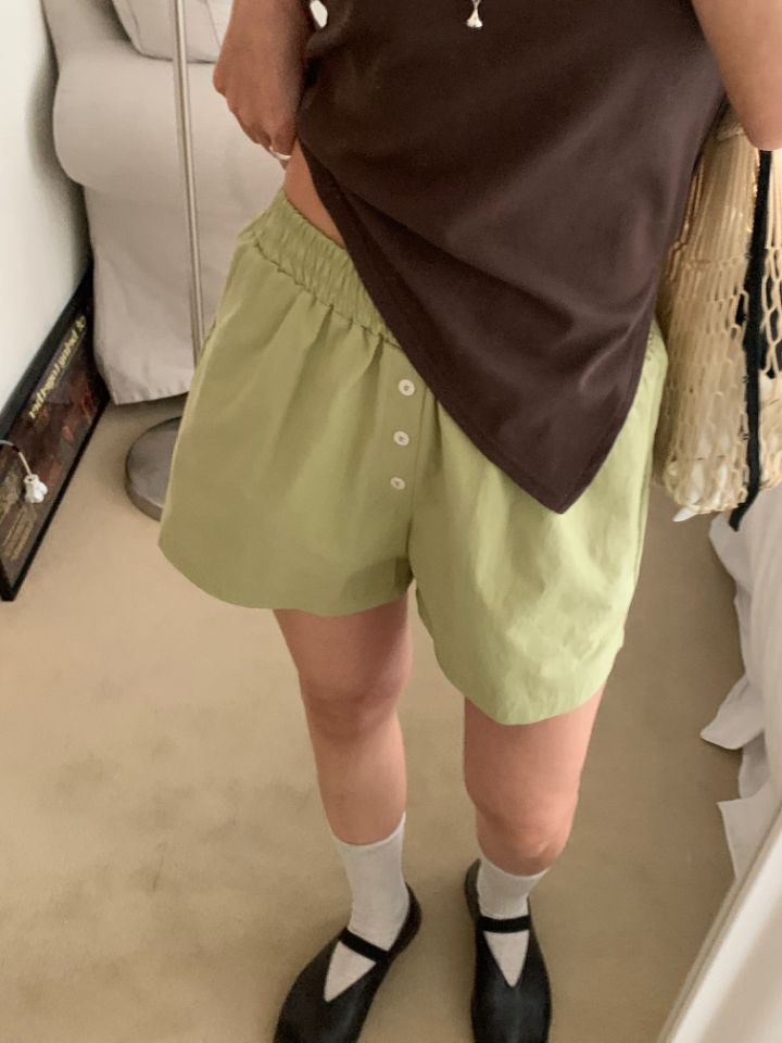 KOMOREBI韓國直郵實拍女士新品推薦休閑熱賣人氣時尚短褲KOMOREBI短褲