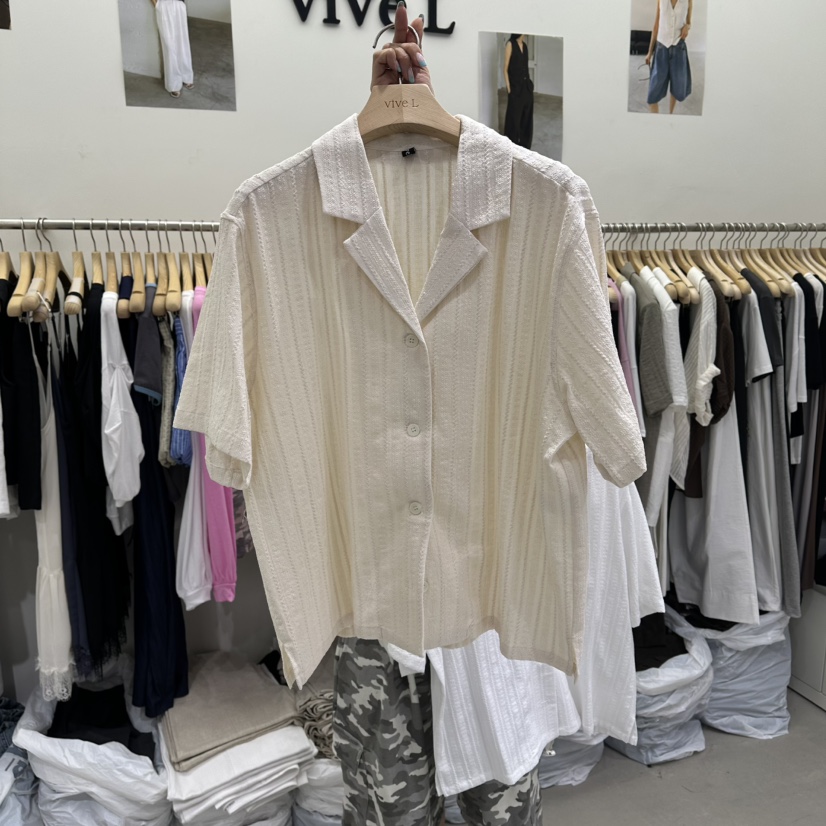 VIVEL韓國東大門直郵女裝新品熱賣人氣時尚休閑襯衫蕾絲衫VIVE L襯衫/蕾絲衫圖色1