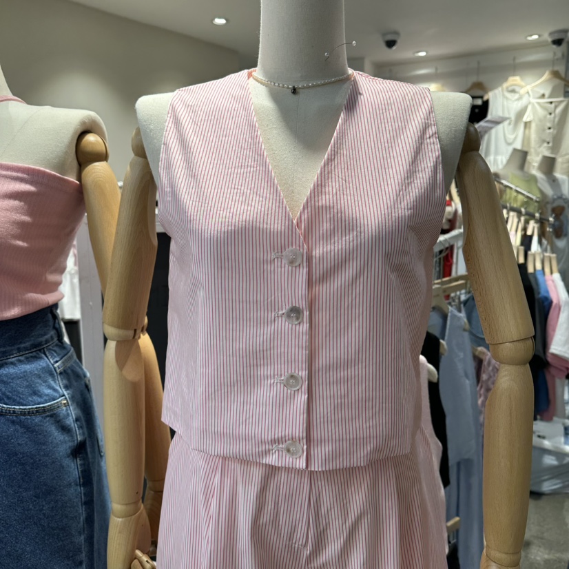 DELLING韓國東大門直郵女裝新品職業休閑熱賣26夏季推薦馬甲DELLING馬甲圖色1
