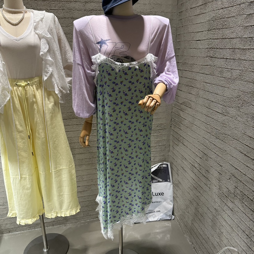 JUNI韓國直郵女裝新品推薦時尚26春夏熱賣連衣裙不含內搭Smy juni連衣裙圖色1