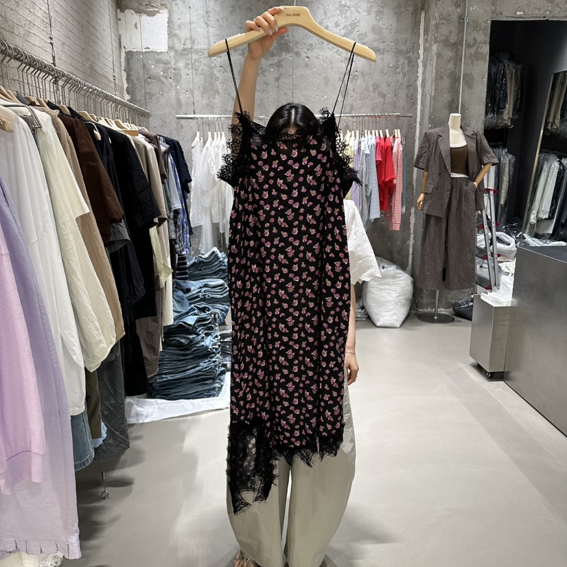 JUNI韓國直郵女裝新品推薦時尚26春夏熱賣連衣裙不含內搭Smy juni連衣裙圖色2