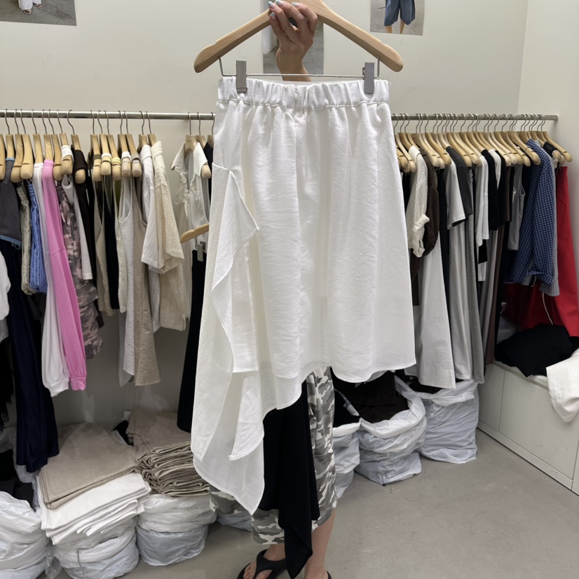 VIVEL韓國代購女士新品熱賣休閑職業半身裙中短裙不對稱SVIVE L半身裙/中短裙