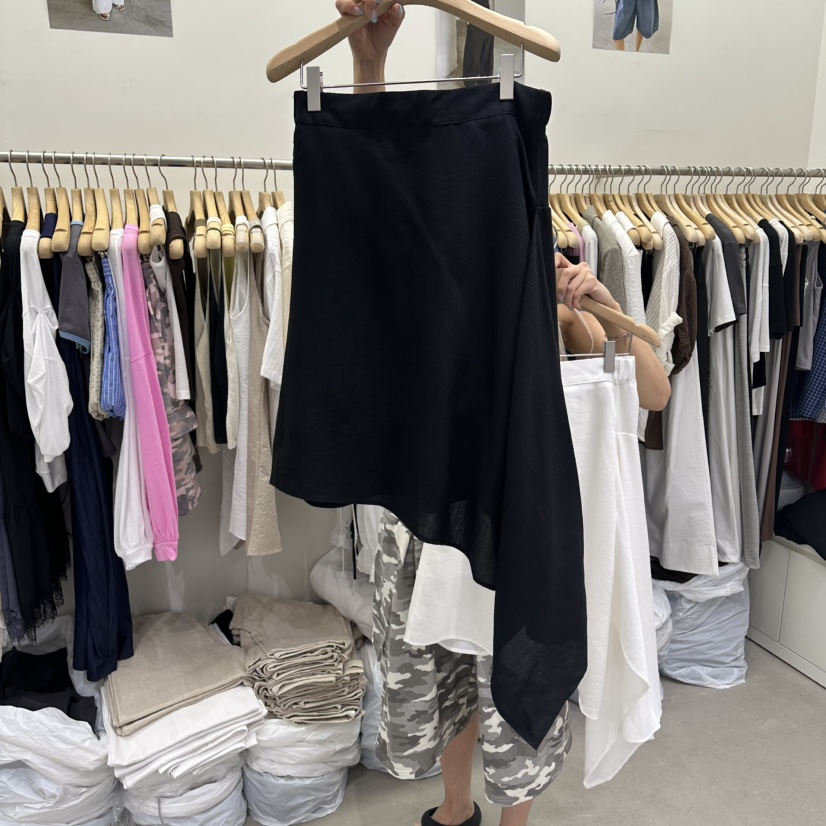 VIVEL韓國代購女士新品熱賣休閑職業半身裙中短裙不對稱SVIVE L半身裙/中短裙圖色2