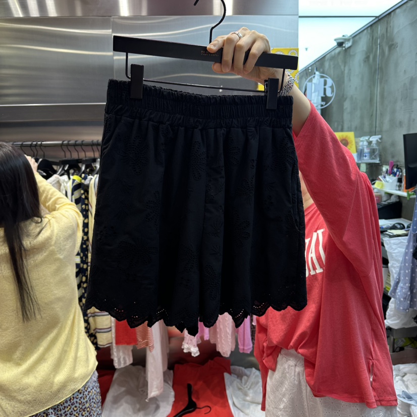 RUNWAY-런웨이韓國東大門代購女裝新品人氣熱賣時尚短褲RUNWAY短褲圖色3