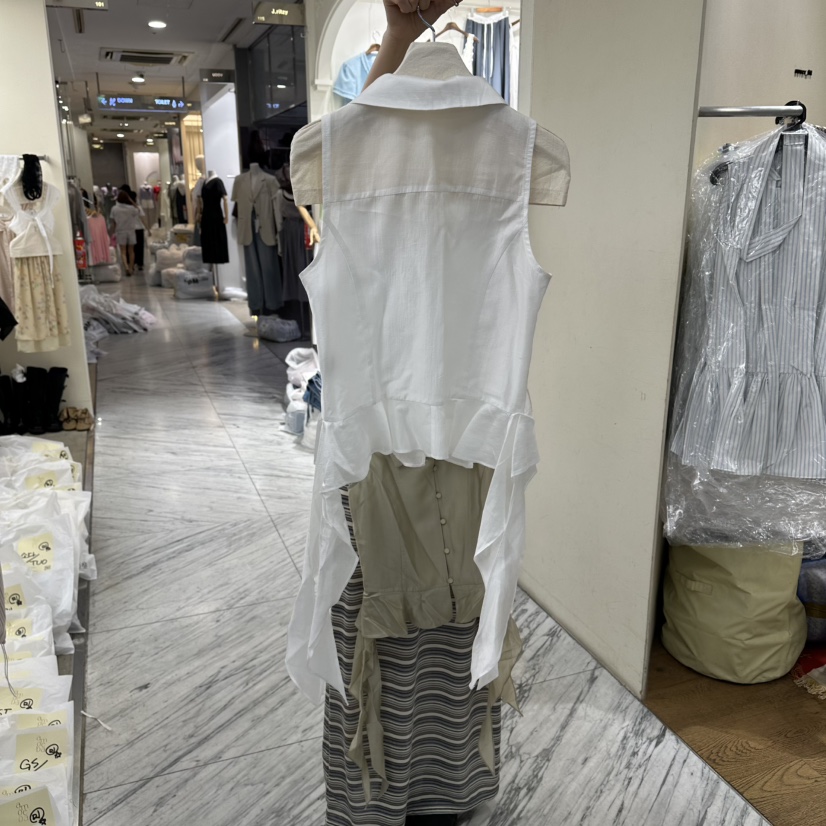AMOEBA韓國直郵實拍女裝新款熱賣職業人氣吊帶背心荷葉邊AMOEBA吊帶/背心