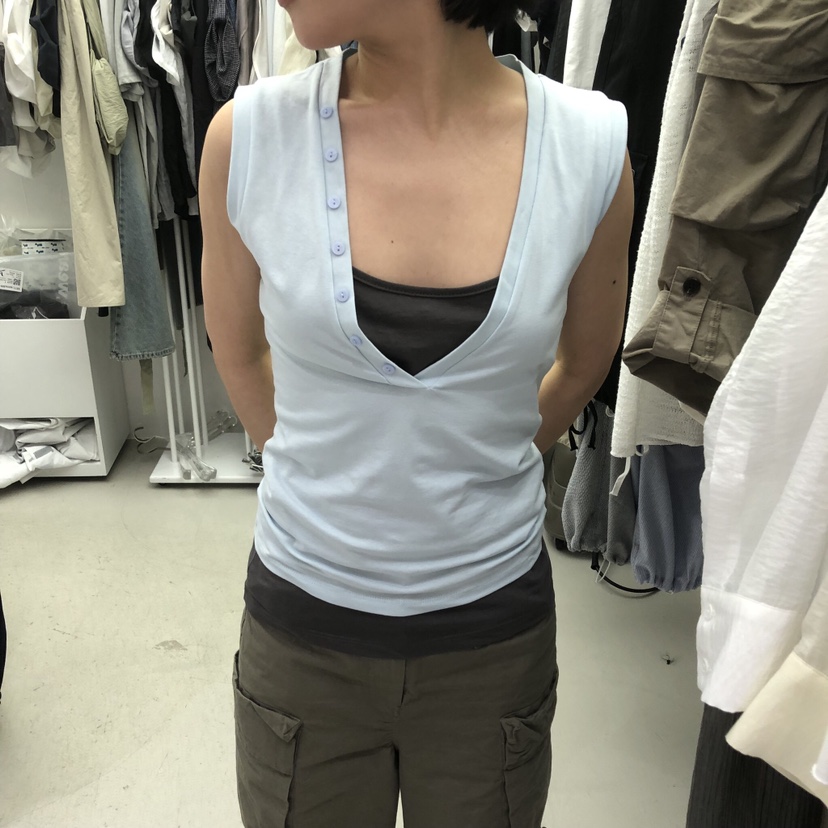 PADO韓國東大門直郵女裝新品熱賣吊帶背心不含內搭深V無袖紐扣PADO吊帶/背心圖色5