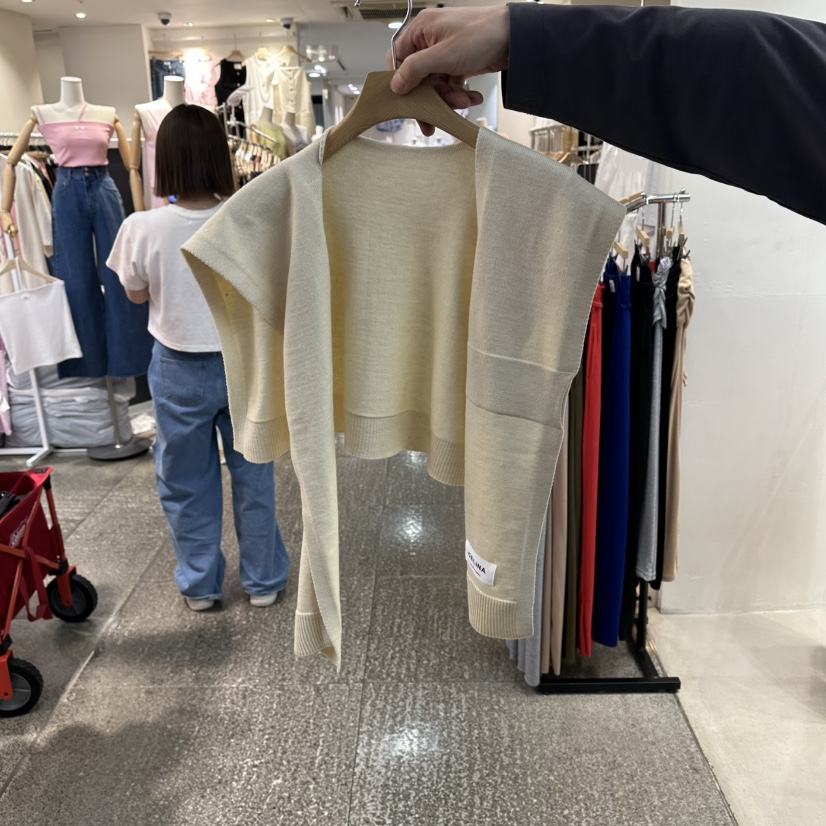 CELINA韓國東大門代購女裝新款時尚圍巾披肩不含內搭披肩CELI_NA圍巾/披肩圖色1