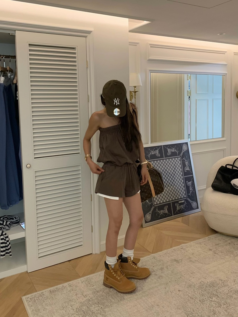 VIRKIN韓國直郵實拍女裝新品26夏季時尚26春夏職業熱賣短褲VIRKIN短褲