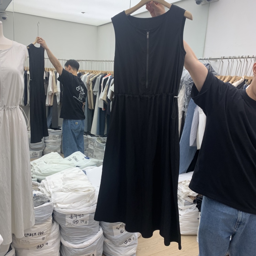 MOI-A韓國直郵女裝新品人氣休閑職業推薦時尚連衣裙拉鏈SMOI-A連衣裙圖色2