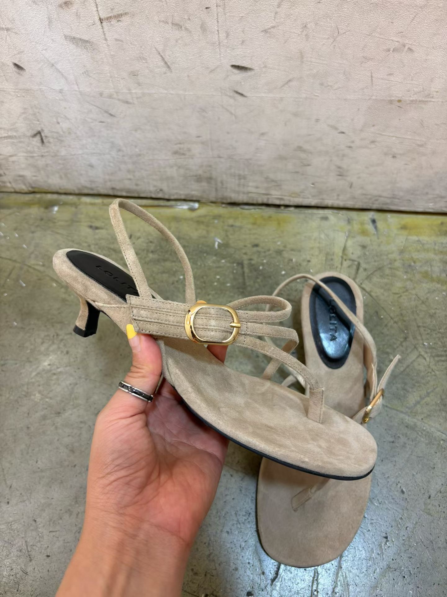 LOLITA韓國直郵實拍女裝新品26春夏熱賣推薦職業涼鞋拖鞋LOLITA涼鞋/拖鞋
