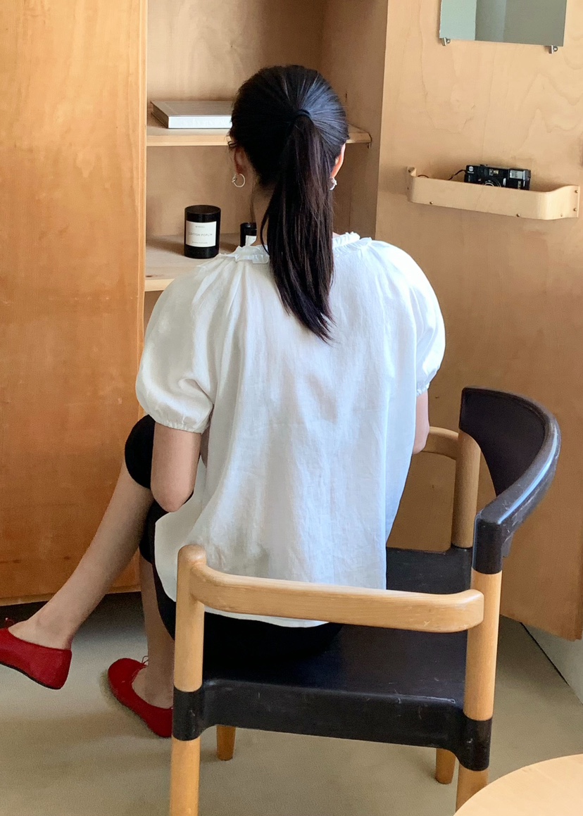 COURGETTE韓國直郵實拍女裝新品熱賣26夏季人氣襯衫蕾絲衫LCOURGETTE襯衫/蕾絲衫