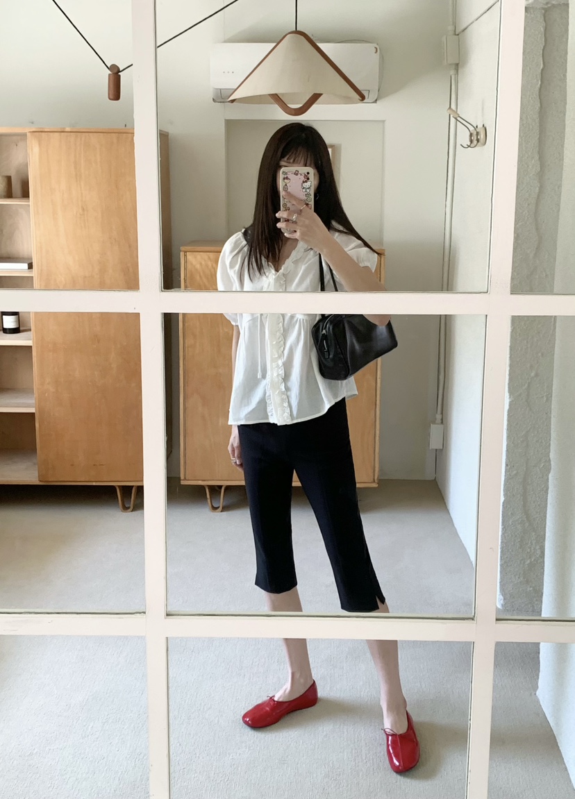 COURGETTE韓國直郵實拍女裝新品熱賣26夏季人氣襯衫蕾絲衫LCOURGETTE襯衫/蕾絲衫