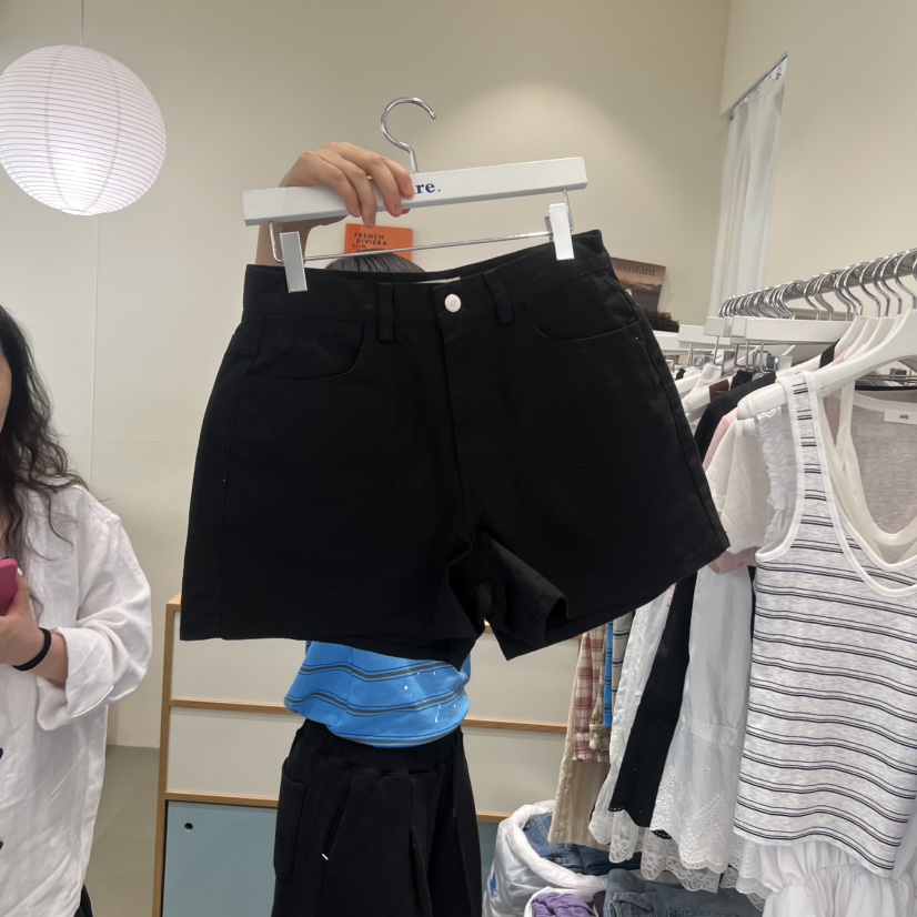 ARE韓國代購女裝新款26夏季人氣時尚休閑26春夏熱賣短褲口袋ARE YOU/ARE短褲圖色2