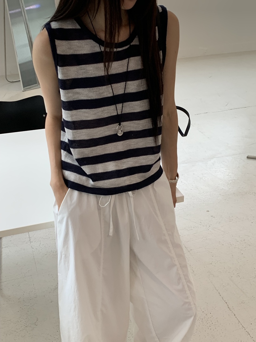 RIVER RAIN東大門實拍韓國女裝新品人氣推薦熱賣吊帶背心RIVER RAIN吊帶/背心