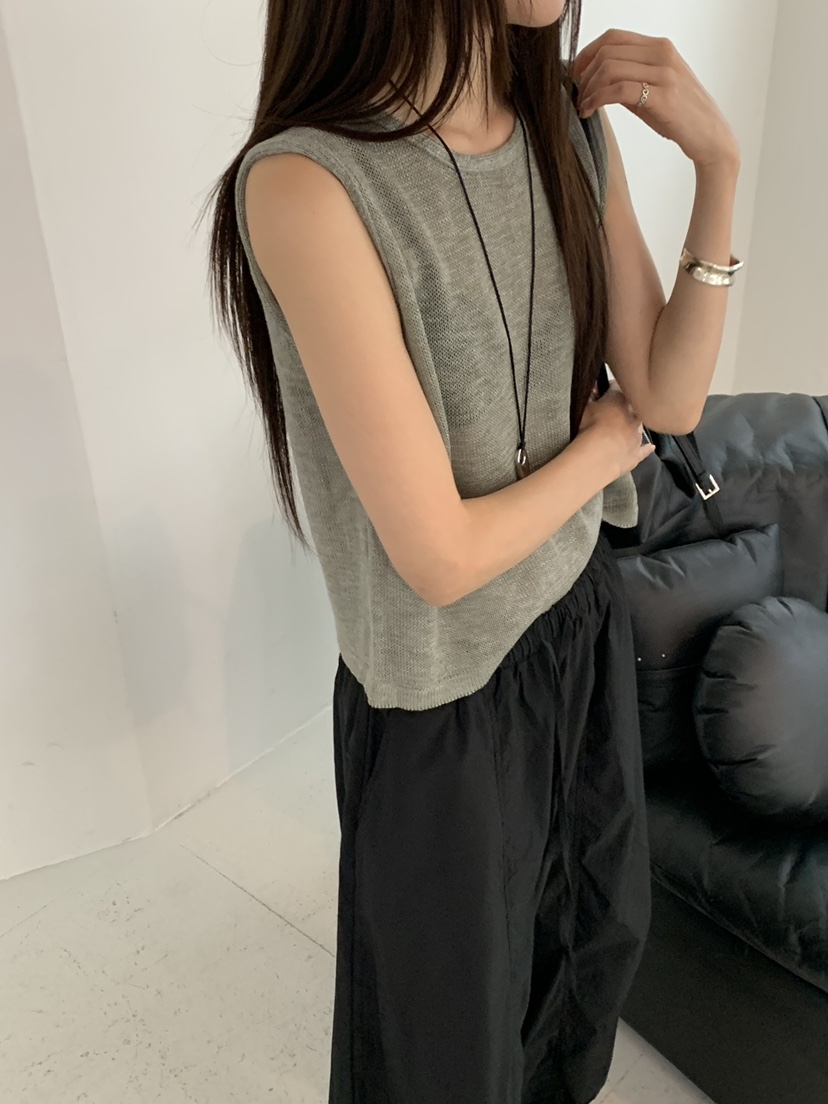 RIVER RAIN東大門實拍韓國女裝新品人氣推薦熱賣吊帶背心RIVER RAIN吊帶/背心