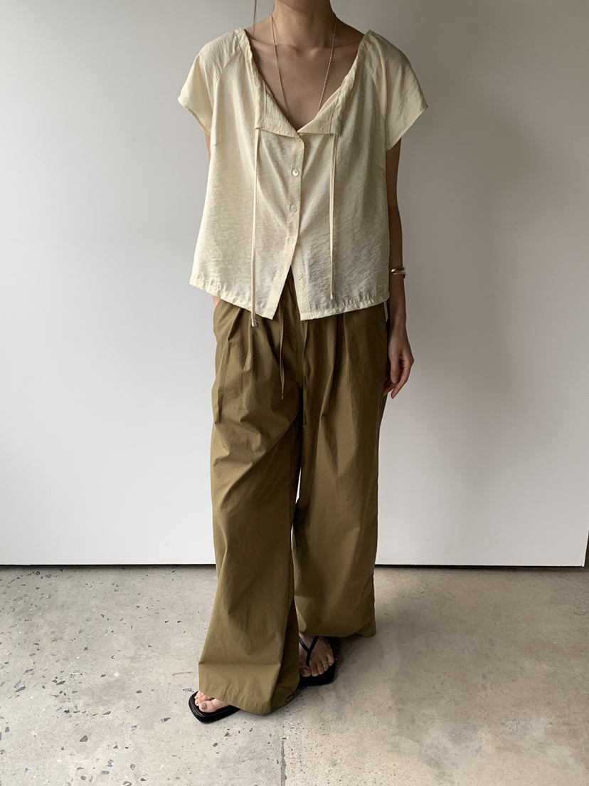 B_GARDER韓國東大門代購女士新款時尚26夏季26春夏襯衫蕾絲衫B.GARDER襯衫/蕾絲衫