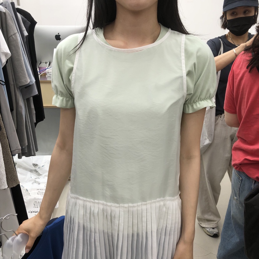 STAINLESS韓國代購女士新款26夏季職業時尚26春夏T恤褶皺STAINLESST恤圖色2
