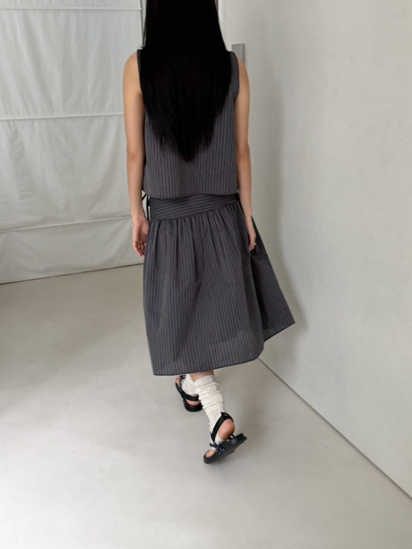 KARE/WEREPIECE韓國直郵女裝新款時尚休閑26夏季吊帶背心LKARE/WEREPIECE吊帶/背心