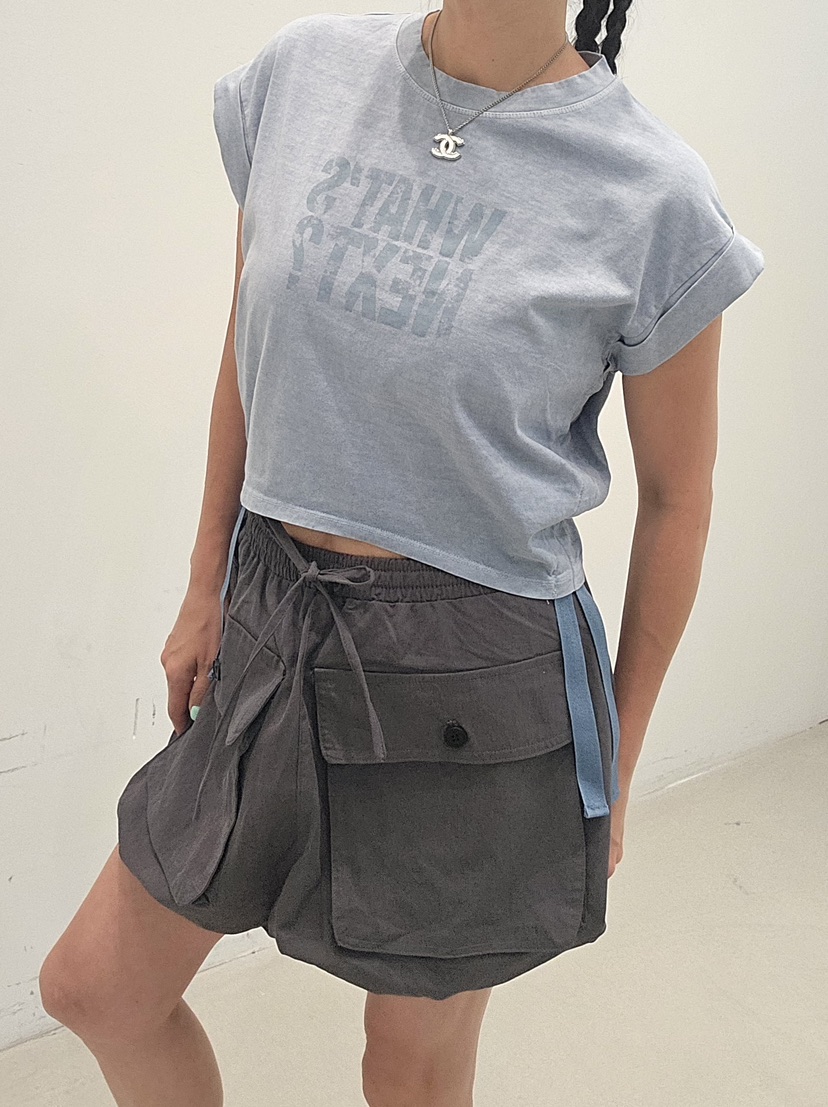 NEOUL東大門實拍韓國女裝新品職業休閑熱賣推薦時尚短裙SNEOUL/ahin雙領標簽短裙圖色2