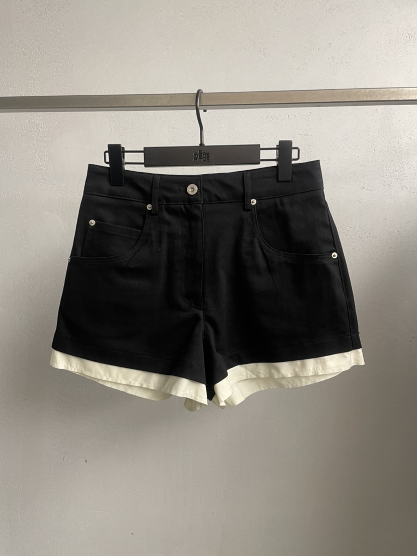 KARE/WEREPIECE韓國東大門直郵女裝新品職業熱賣人氣短褲KARE/WEREPIECE短褲圖色1