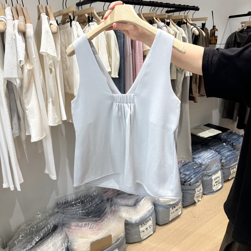 aube nunt韓國東大門直郵女裝新品職業推薦人氣吊帶背心Laube nunt吊帶/背心