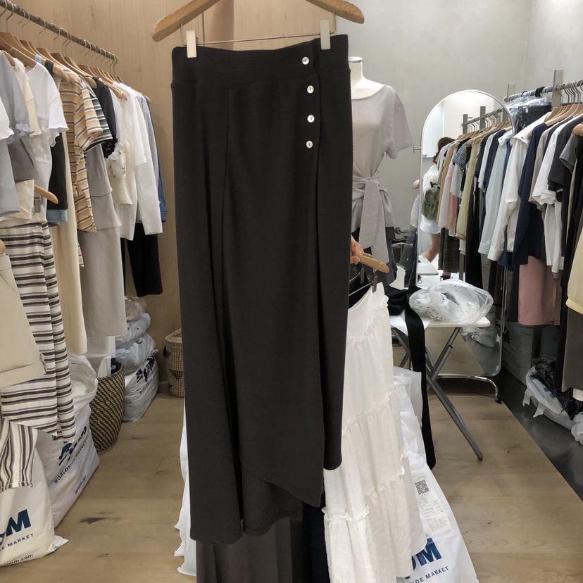 VILLABUTTON韓國直郵女士新款26夏季職業熱賣推薦26春夏長裙VILLABUTTON長裙圖色2