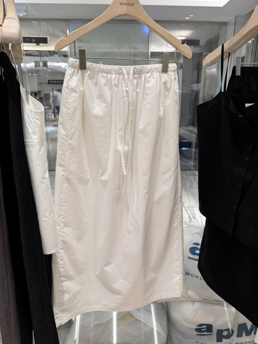 MONIQUE韓國東大門直郵女士新品休閑職業人氣半身裙中短裙SMONIQUE半身裙/中短裙圖色1