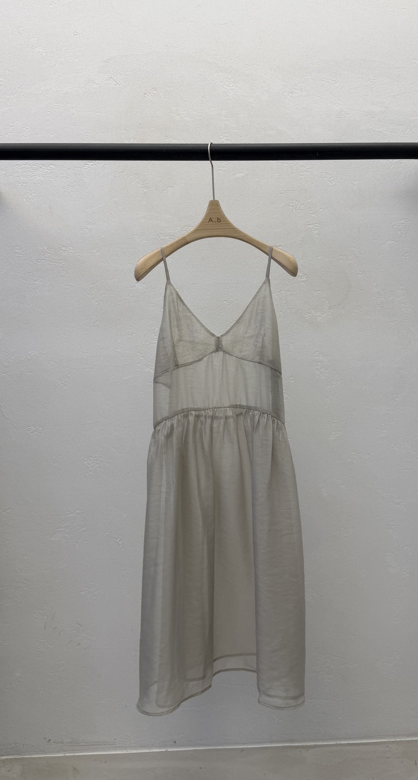 AUTUMN BEIGE-Q東大門實拍韓國女裝新品熱賣連衣裙透視A.b/AUTUMN BEIGE連衣裙圖色1