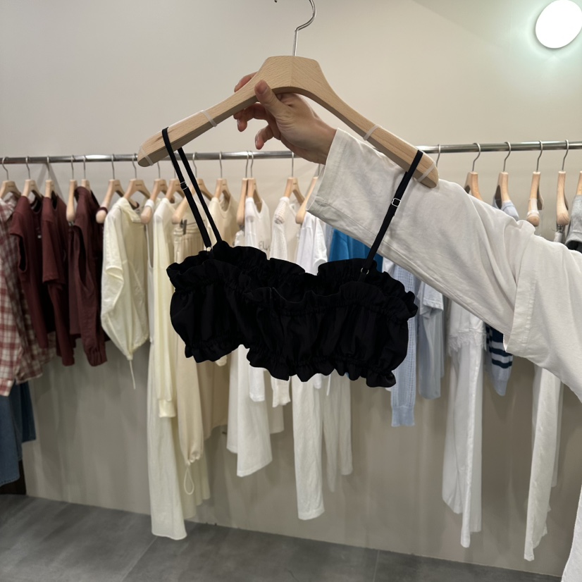 URBANSTORY/REMAKING韓國東大門代購女裝新款26春夏吊帶背心不含內搭荷葉邊Remaking/URBANSTORY吊帶/背心