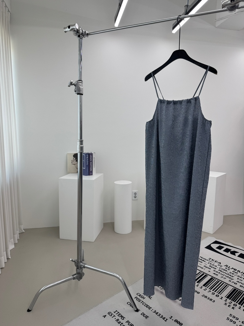 RED-A韓國東大門直郵女裝新品時尚26春夏熱賣連衣裙露背RED-A連衣裙圖色3
