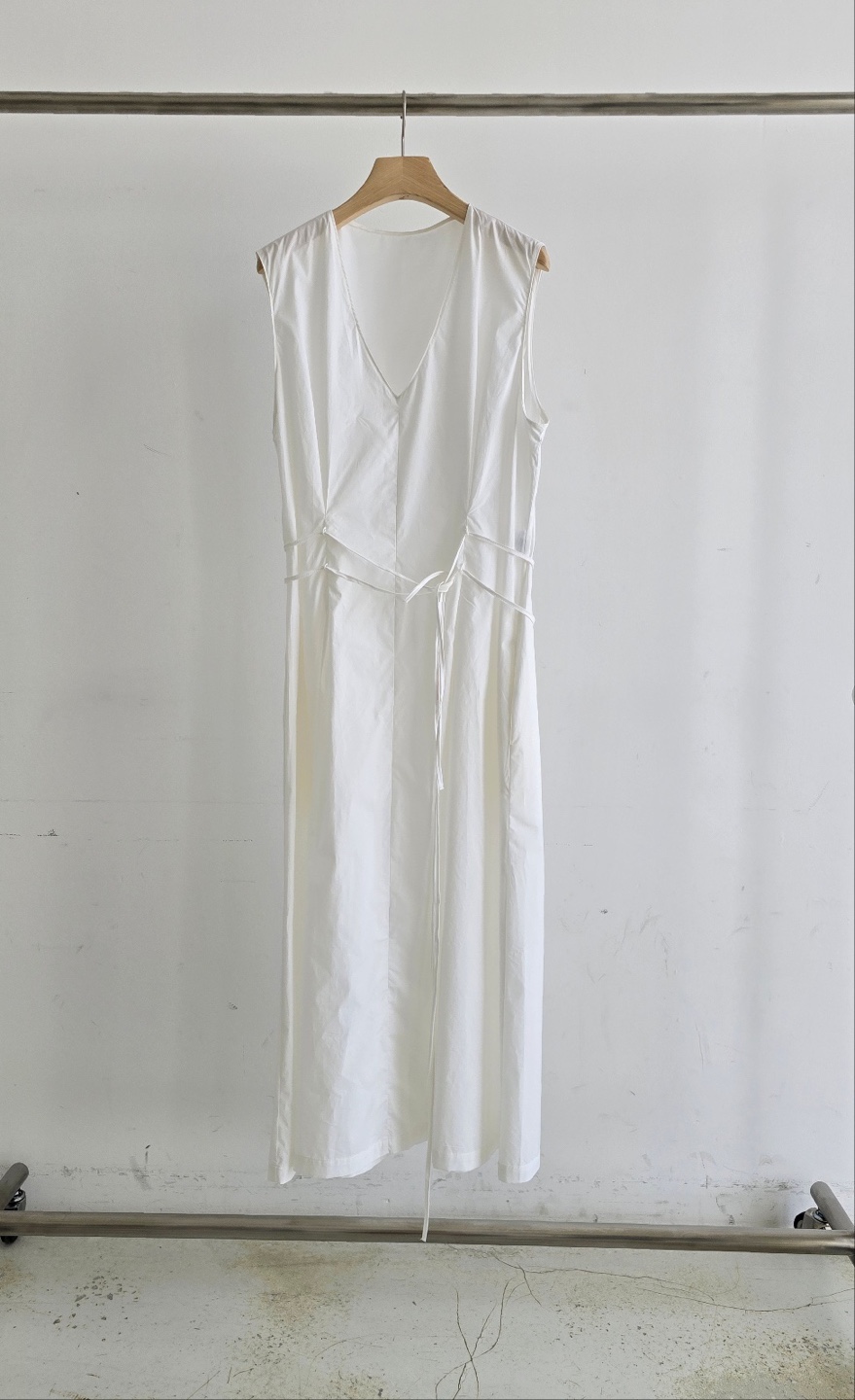 J SHOP韓國代購女士新品26春夏人氣職業26夏季熱賣連衣裙J_SHOP連衣裙圖色1
