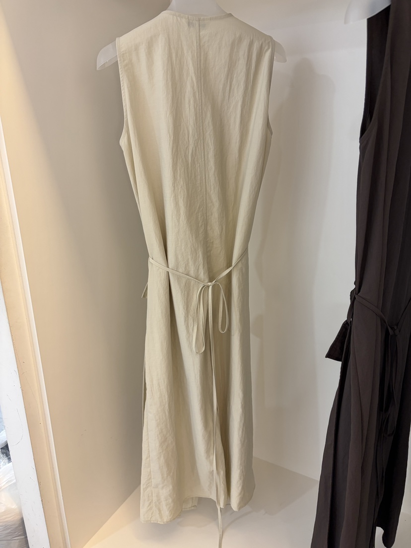 NORMAL韓國東大門直郵女裝新品職業休閑熱賣推薦人氣連衣裙NORMAL連衣裙
