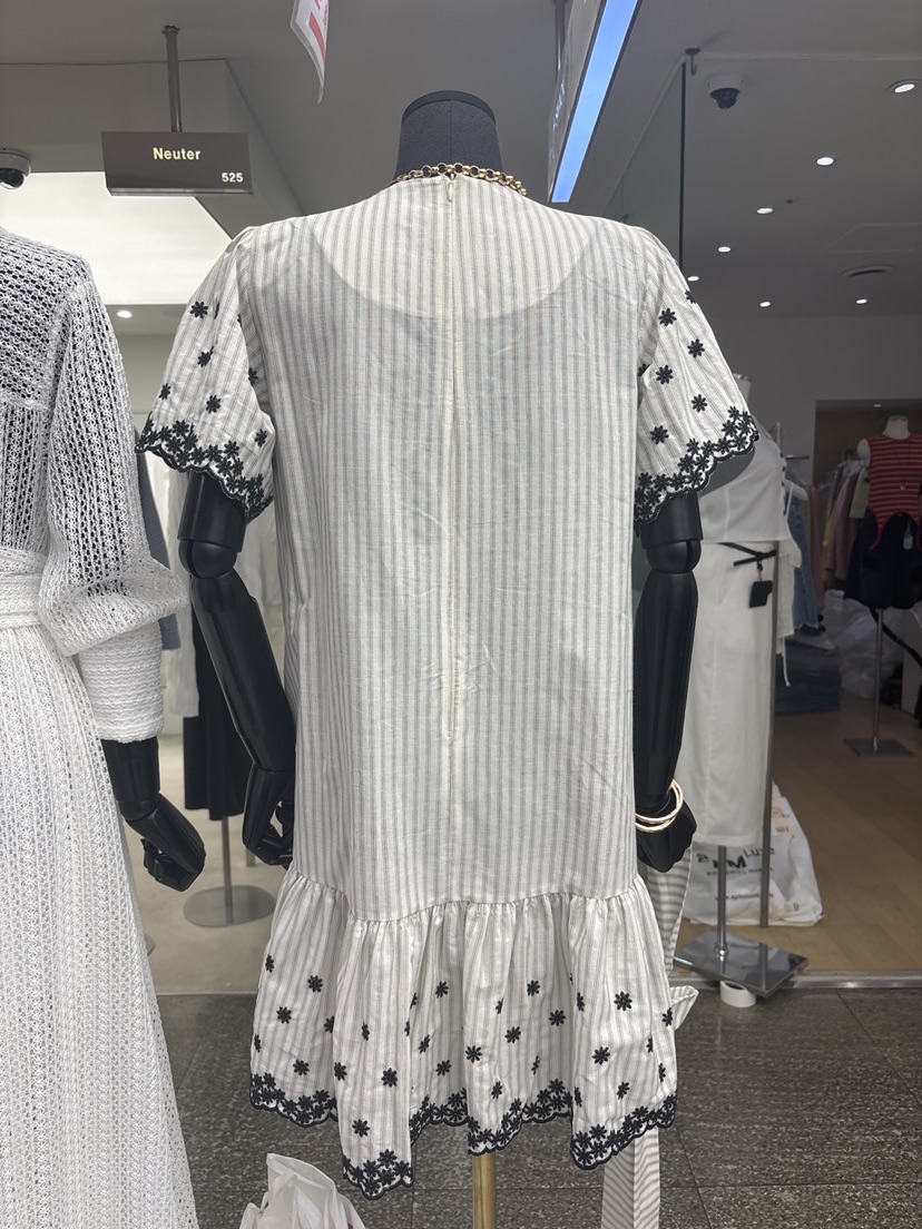 TANIA韓國直郵女裝新品26夏季職業時尚26春夏連衣裙含腰繩TANIA連衣裙