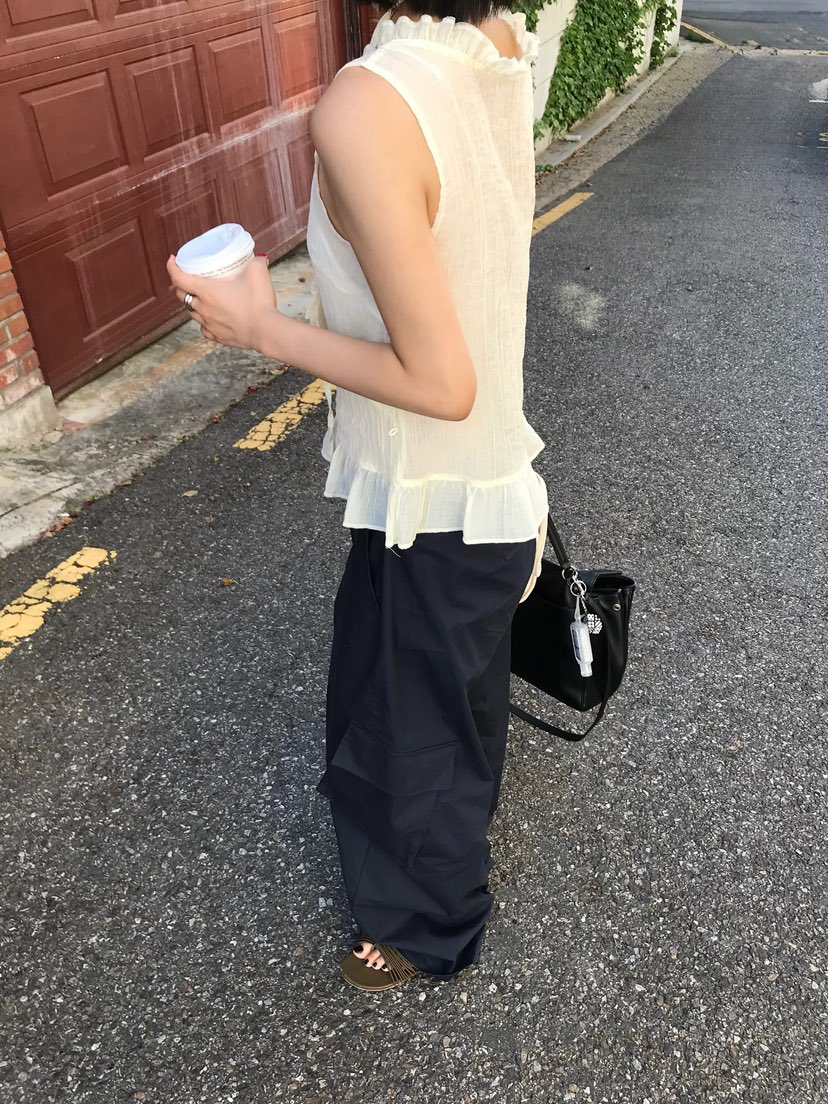 ESCHER韓國直郵實拍女裝新款26春夏推薦熱賣吊帶背心含脖帶LESCHER吊帶/背心