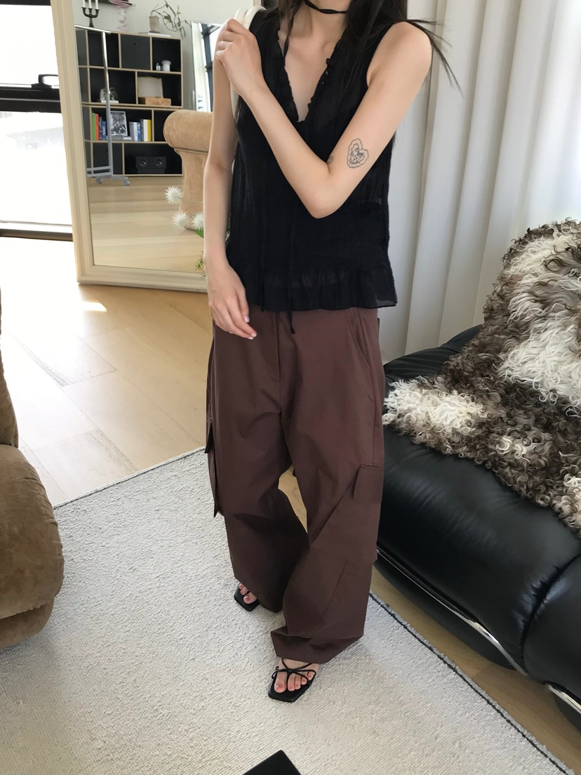 ESCHER韓國直郵實拍女裝新款26春夏推薦熱賣吊帶背心含脖帶LESCHER吊帶/背心