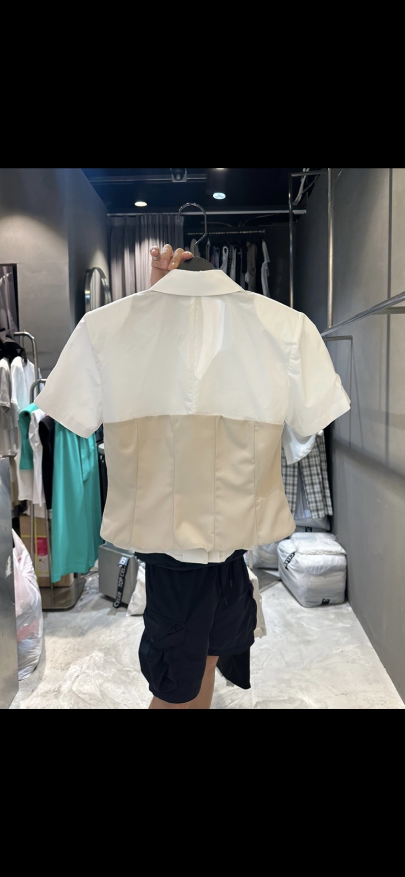 CELEBRITY-A韓國東大門直郵女士新品熱賣襯衫蕾絲衫打折緊身CELEBRITY-A襯衫/蕾絲衫