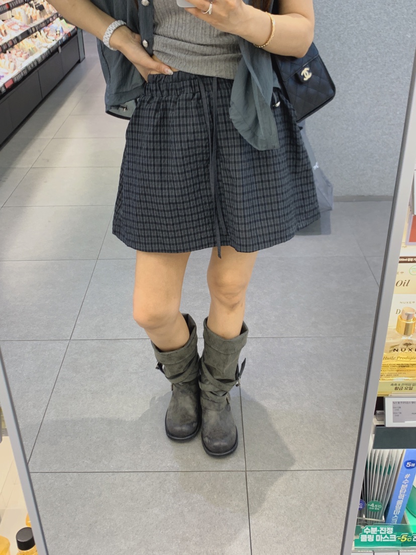 LA CREME東大門實拍韓國女裝新款26春夏職業26夏季短裙格子SLA CREME短裙