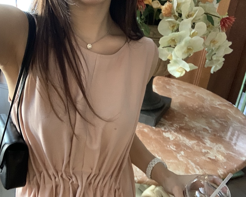 LA CREME東大門實拍韓國女士新品推薦職業連衣裙褶皺褶裥SLA CREME連衣裙