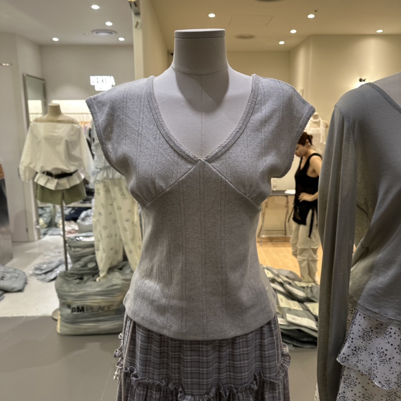 FURE韓國直郵女士新品時尚26夏季推薦職業休閑熱賣T恤孔眼FURET恤圖色2