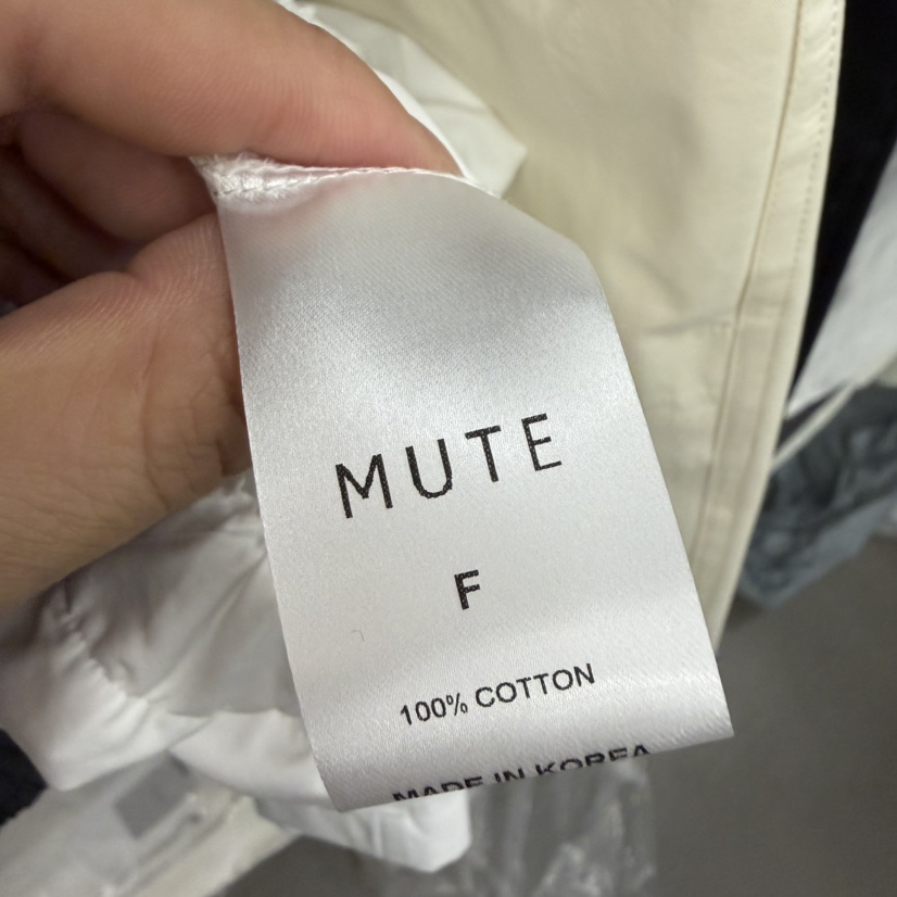 MUTE-P韓國東大門代購女裝新品人氣26夏季推薦熱賣職業短褲MUTE短褲